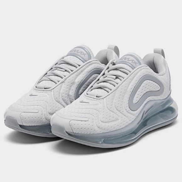Nike Shoes - NEW Nike Air Max 720